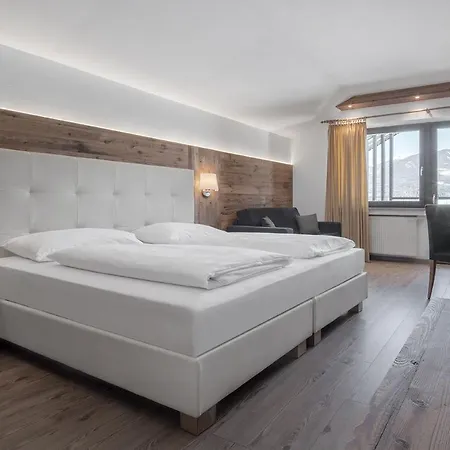 Krondlhof Hotel 3*